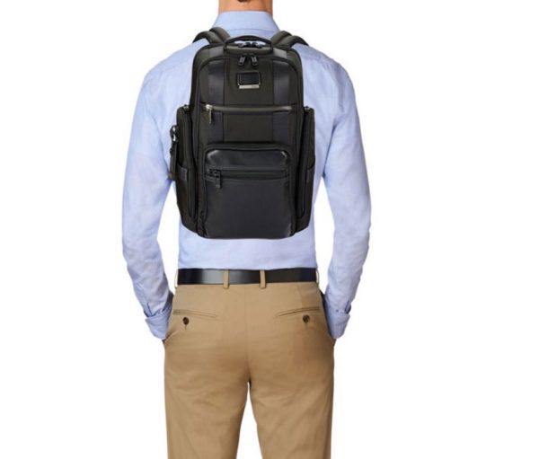 tumi backapck 232389 black