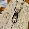 L V M21849 Cowhide shopping bag
