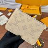 L V M21849 Cowhide shopping bag