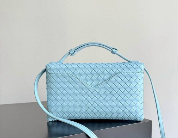 Bottega Veneta Knot Lock