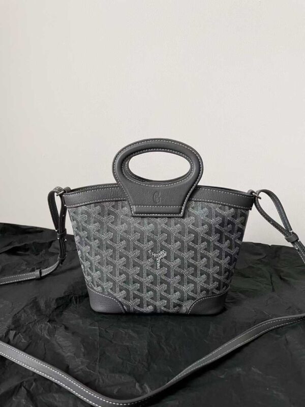 GOYARD Beluga Mini Bag
